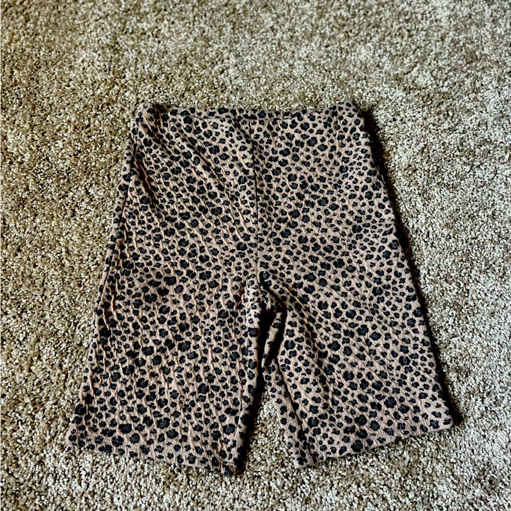 Leopard print thigh length cotton bike shorts